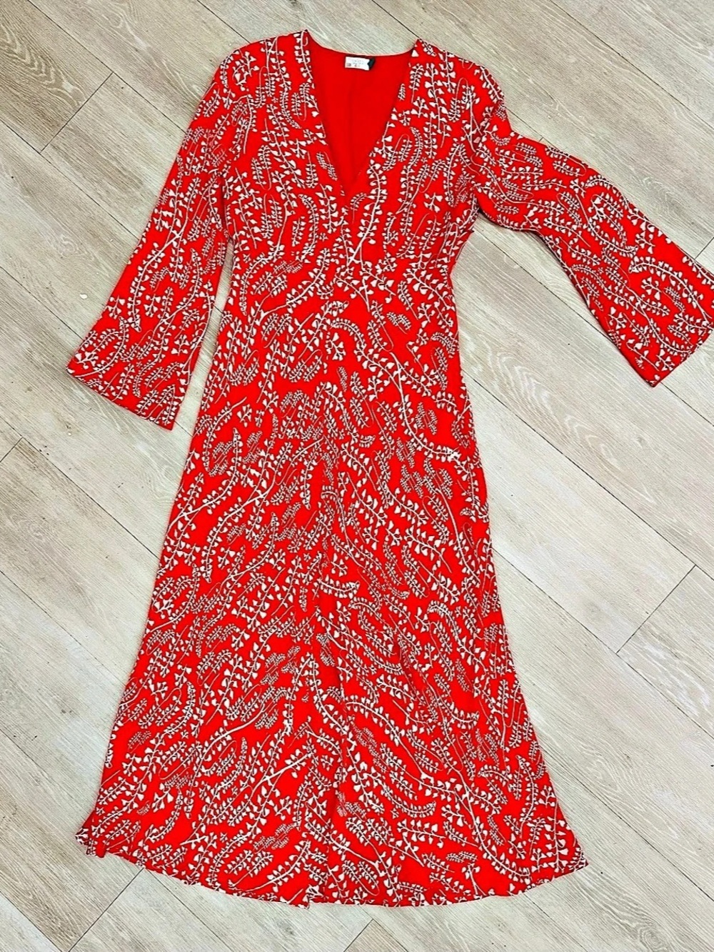 Rixo silk slinky paisley Maxi Dress in Red & White Size Small